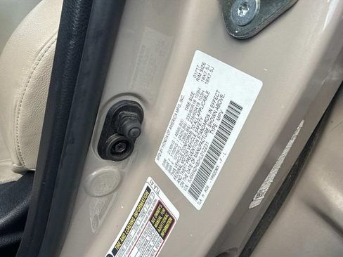 Used 2017 Honda CR-V EX-L image 20