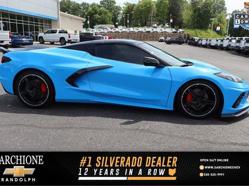 Used 2025 Chevrolet Corvette Stingray Convertible w/ 1LT RWD image 1
