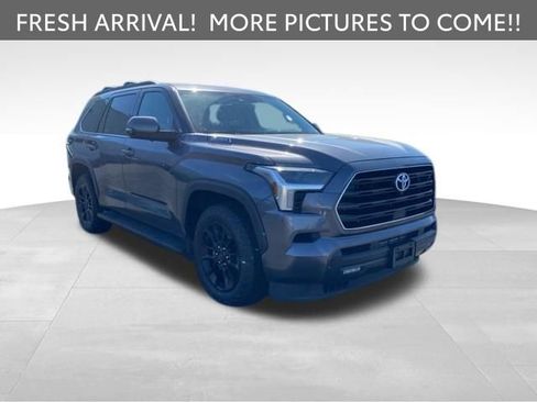 Used 2023 Toyota Sequoia SR5 w/ SR5 Premium Package image 3