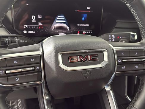 Certified 2025 GMC Acadia Elevation image 24