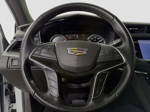Used 2021 Cadillac XT5 Premium Luxury FWD image 15