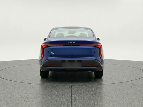 Used 2025 Kia K4 LXS image 7