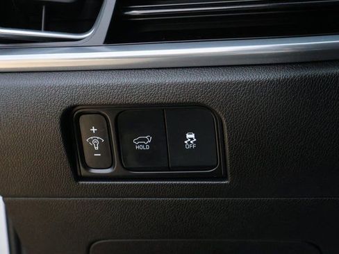 New 2025 Kia Sorento SX FWD image 40