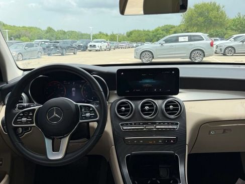 Used 2022 Mercedes-Benz GLC 300 w/ Premium Package Lite image 20