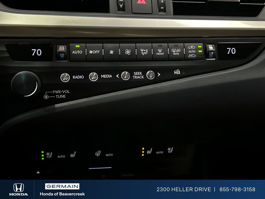 Used 2019 Lexus ES 350 w/ Premium Package FWD image 24