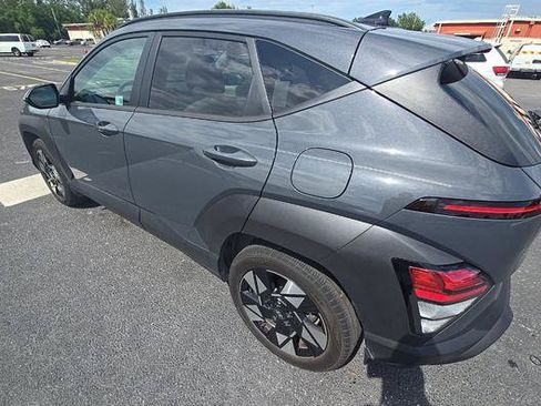 Used 2024 Hyundai Kona SEL FWD image 4