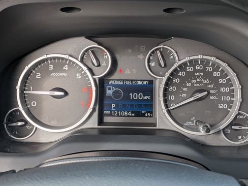 Used 2015 Toyota Tundra SR5 w/ TRD Off Road Package image 35