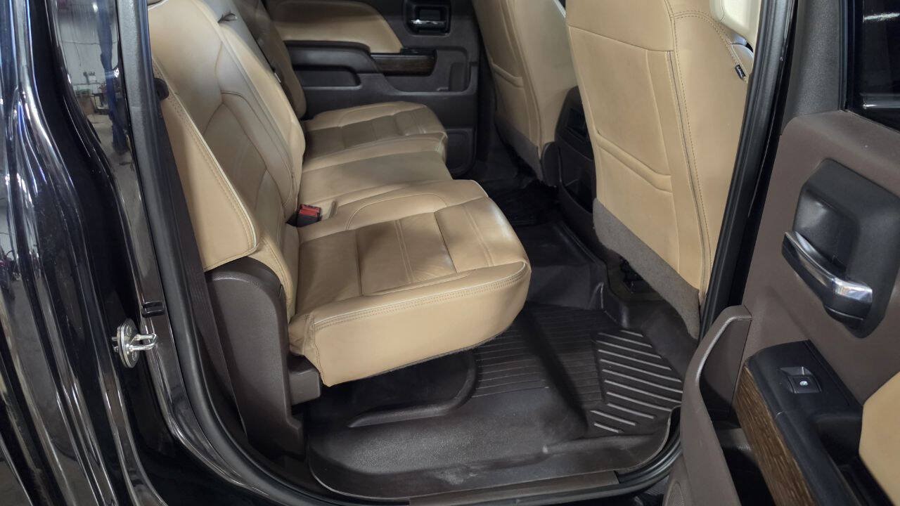 Used 2018 GMC Sierra 1500 Denali w/ Denali Ultimate Package AWD/4WD image 18