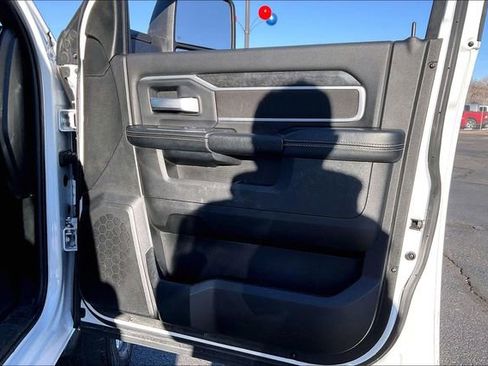 Used 2024 RAM 2500 Big Horn image 19