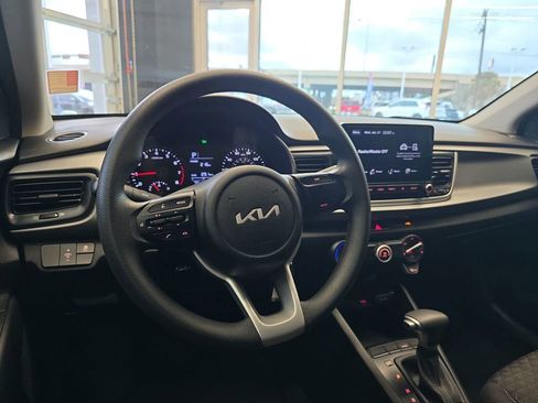 Used 2023 Kia Rio LX image 15
