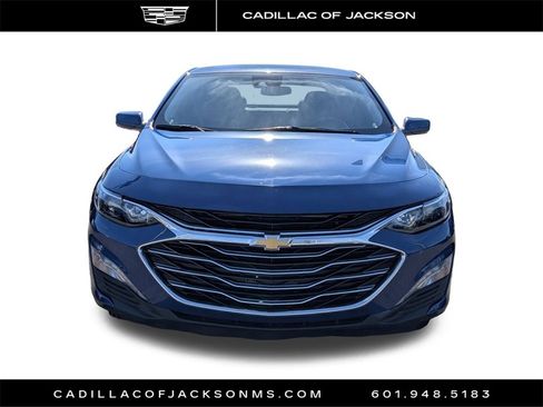 Used 2023 Chevrolet Malibu LT image 2