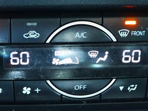 Used 2018 MAZDA CX-5 Touring image 45