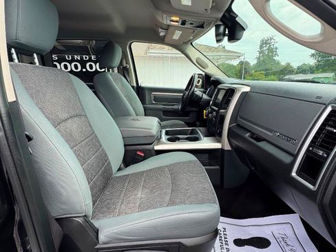 Used 2017 RAM 1500 Big Horn AWD/4WD image 25