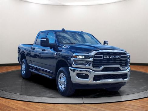New 2026 RAM 2500 Tradesman AWD/4WD image 15