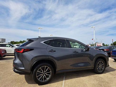 Used 2022 Lexus NX 250 AWD image 5