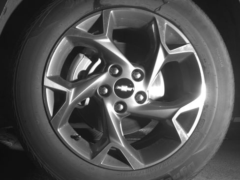 Used 2025 Chevrolet Trax LT FWD image 12