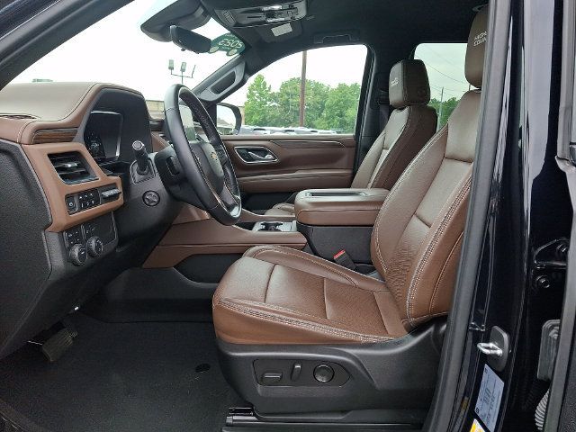 Certified 2023 Chevrolet Tahoe High Country AWD/4WD image 12