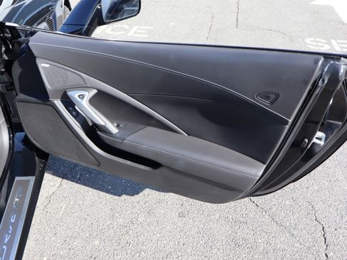 Used 2019 Chevrolet Corvette Stingray Convertible w/ 3LT Preferred Equipment Group RWD image 31