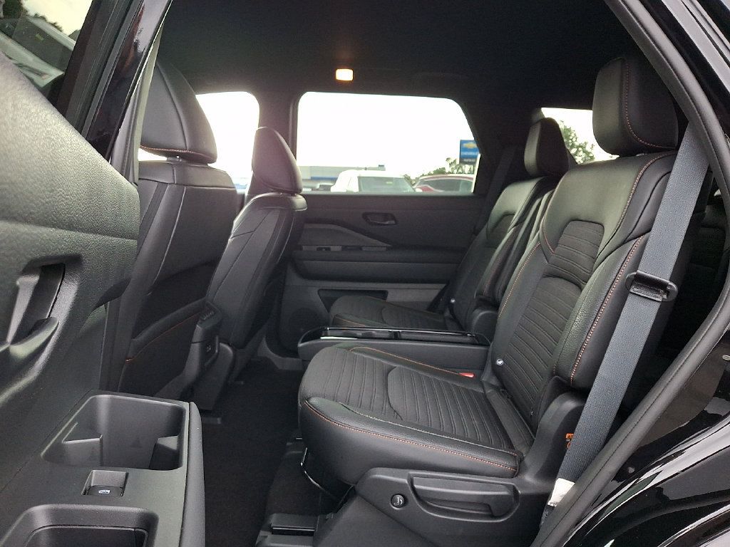 Certified 2024 Nissan Pathfinder Rock Creek AWD/4WD image 12