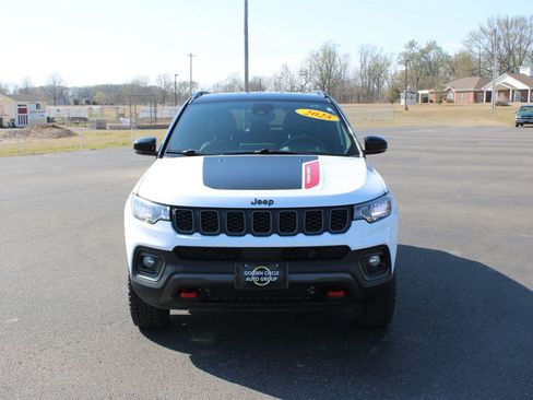 Used 2025 Jeep Compass Trailhawk w/ Trailer Tow Group image 3