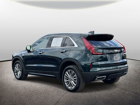 Used 2024 Cadillac XT4 Premium Luxury w/ Technology Package AWD/4WD image 6