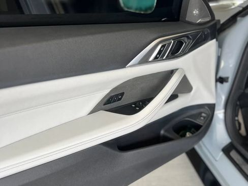 Used 2021 BMW M4 Competition w/ Executive Package RWD image 11