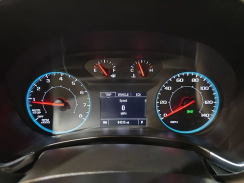 Used 2023 Chevrolet Equinox LS AWD/4WD image 10