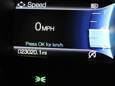 Used 2024 Ford Edge Titanium image 39