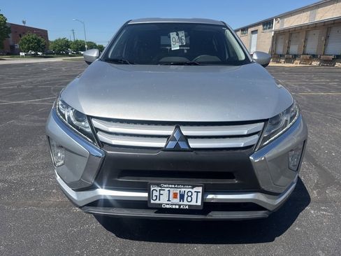 Used 2018 Mitsubishi Eclipse Cross ES image 2
