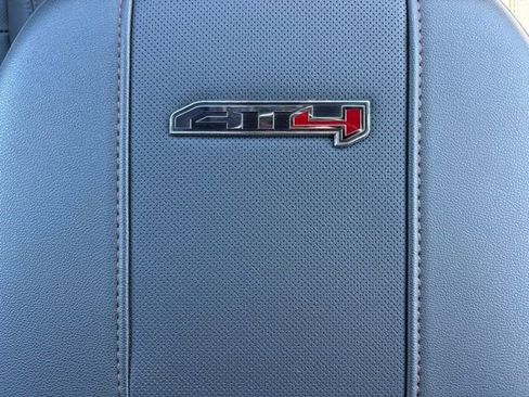 Used 2025 GMC Sierra 2500 AT4 w/ AT4 Premium Plus Package image 25