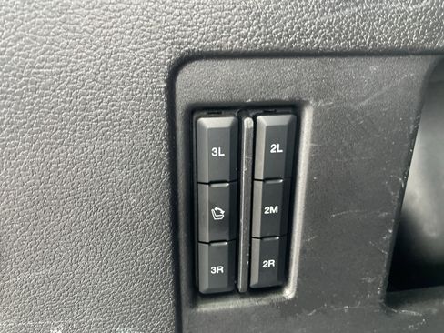 Used 2018 Ford Expedition Platinum AWD/4WD image 15