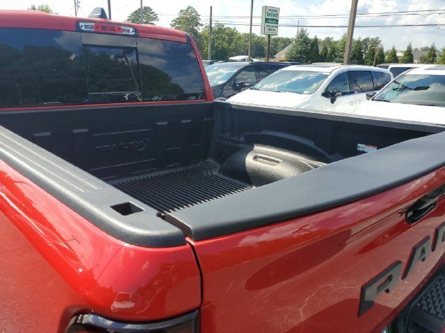 Used 2025 RAM 1500 Big Horn AWD/4WD image 9