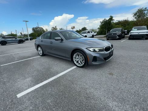 Used 2025 BMW 330i xDrive Sedan AWD/4WD image 9