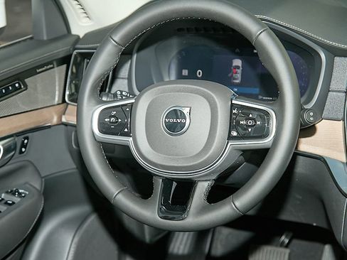 New 2026 Volvo XC90 B6 Plus w/ Protection Package image 26