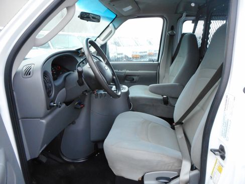 Used 2008 Ford E-150 and Econoline 150 image 14