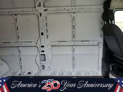 Used 2023 RAM ProMaster 2500 FWD image 11
