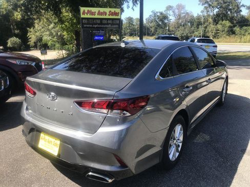 Used 2019 Hyundai Sonata SE w/ Winter Weather Package image 4