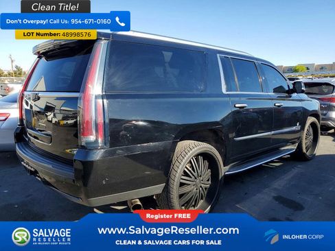Used 2017 Cadillac Escalade ESV Luxury image 4