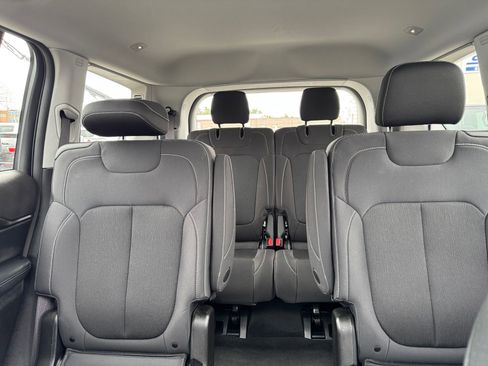 Used 2023 Jeep Grand Cherokee L Laredo w/ Luxury Tech Group I image 18