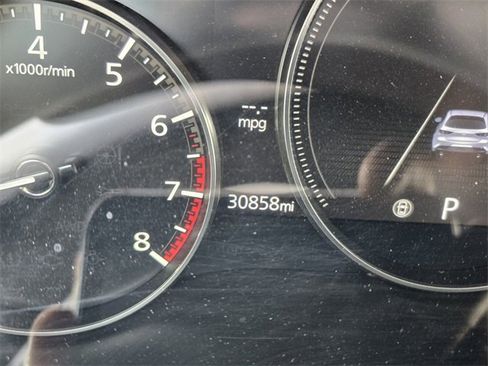 Used 2023 MAZDA MAZDA3 s image 27