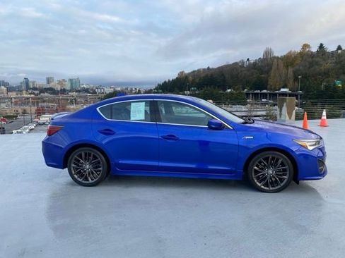 Used 2021 Acura ILX image 2