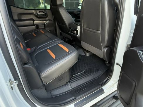 Used 2020 GMC Sierra 1500 AT4 w/ Off-Road Performance Package AWD/4WD image 40