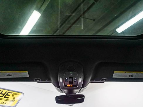 Certified 2024 Porsche Panamera 4 AWD/4WD image 12