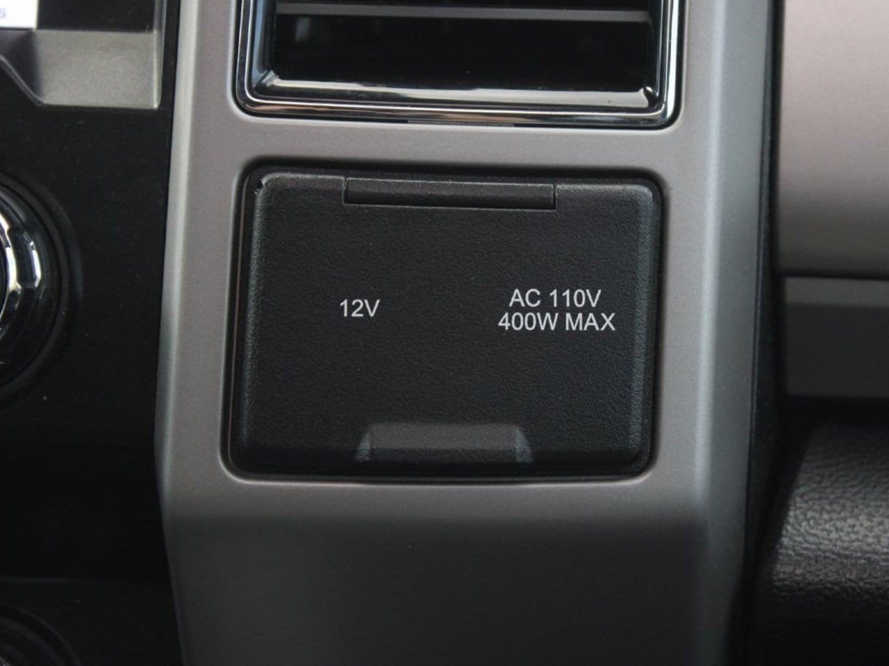 Used 2019 Ford F250 Lariat w/ Chrome Package AWD/4WD image 25