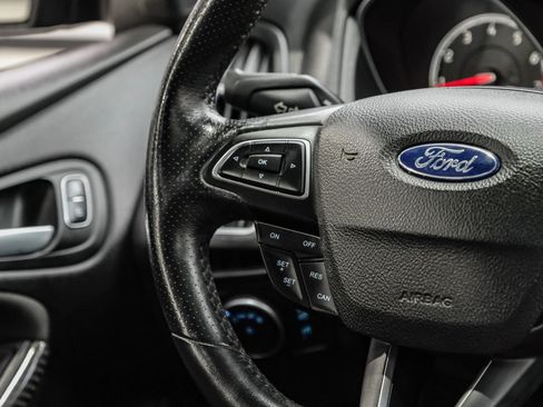 Used 2016 Ford Focus ST w/ Equipment Group 402A image 25