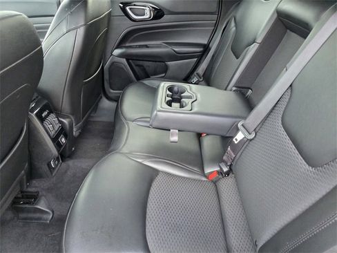 Used 2022 Jeep Compass Altitude image 9