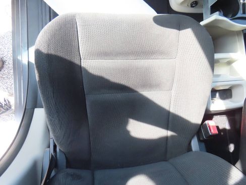 Used 2016 Dodge Grand Caravan SXT w/ Quick Order Package 29G SXT FWD image 43
