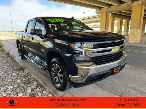 Used 2021 Chevrolet Silverado 1500 LT w/ Z71 Off-Road Package AWD/4WD image 1