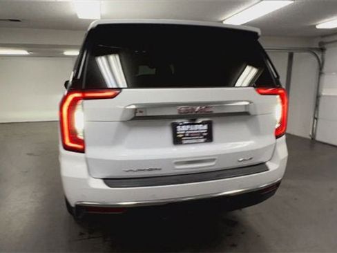 Used 2023 GMC Yukon SLT image 7