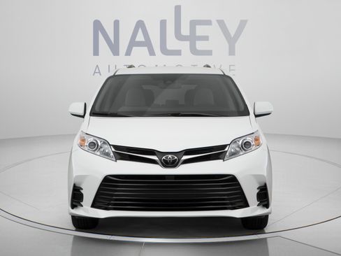 Used 2020 Toyota Sienna LE FWD image 8